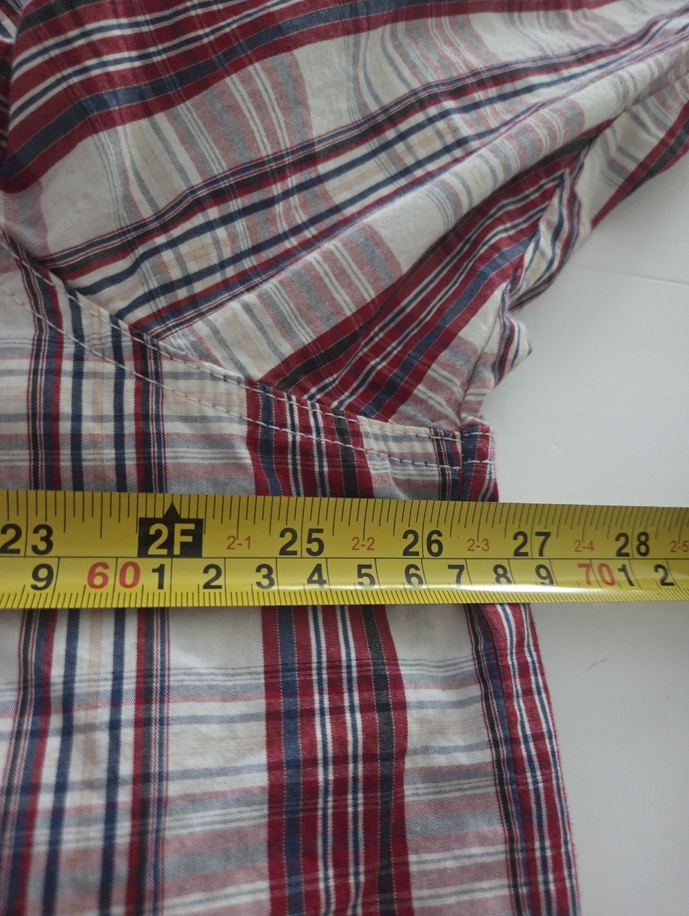 True Religion Red and White Plaid Button-Down Mens Sz.3XL Shirt - Picture 5 of 7